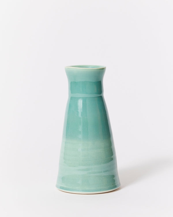 Elizabeth Masters – The Vase in 'Eucalypt'