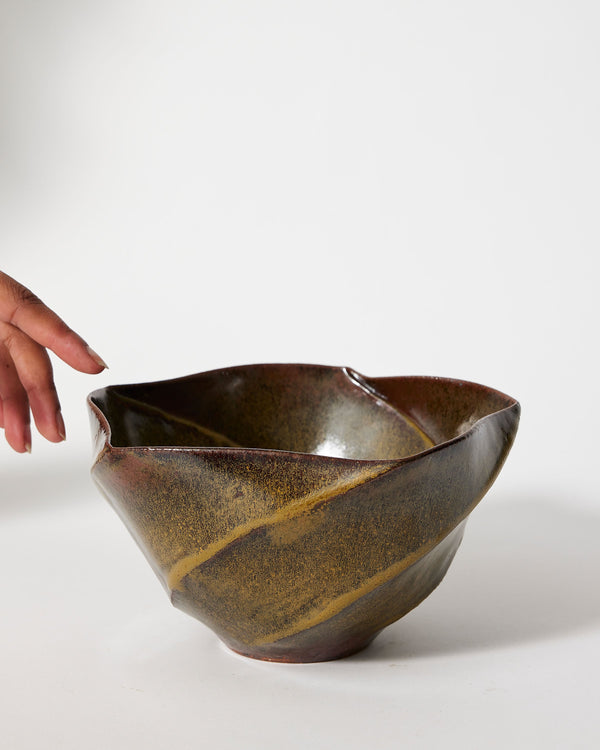 Terunobu Hirata — 'Tea Dust' Bowl in Brown