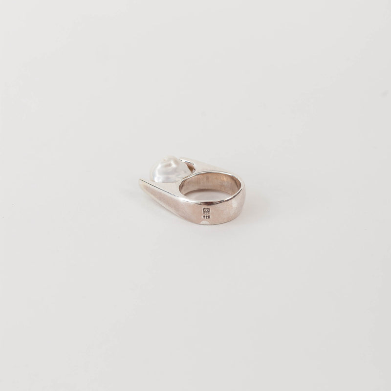 Victoria Mason — Silver 'To Hold' Ring with Baroque Pearl