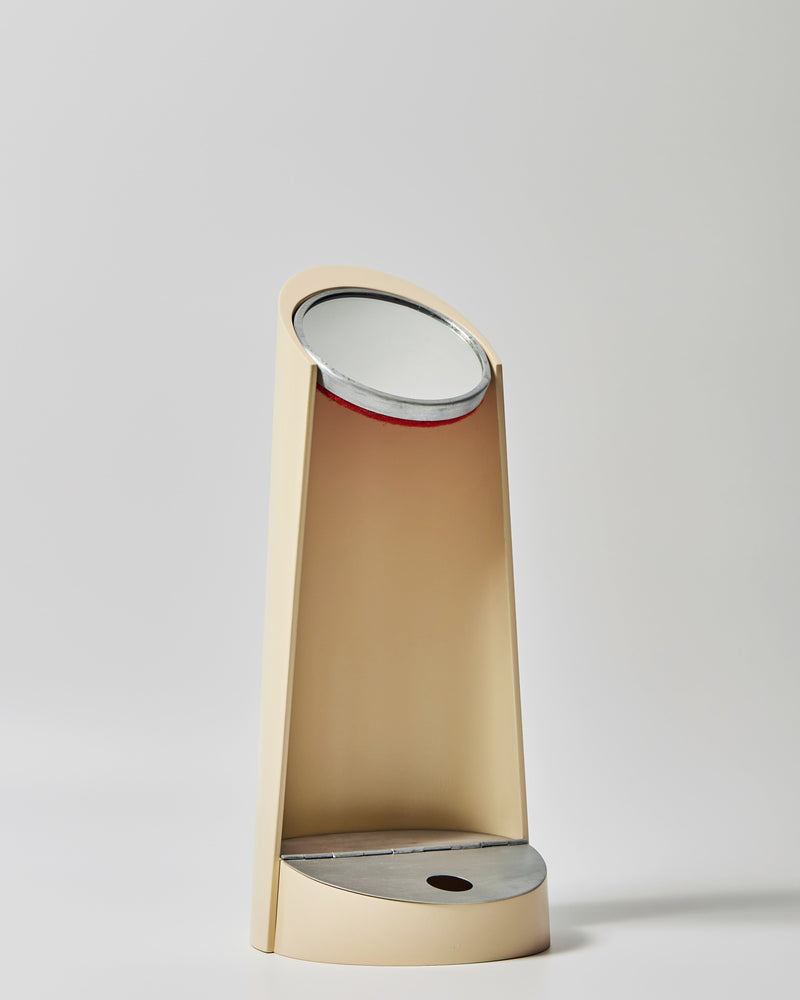 Olivia Bossy  — A Vessel, A Mirror, 2025