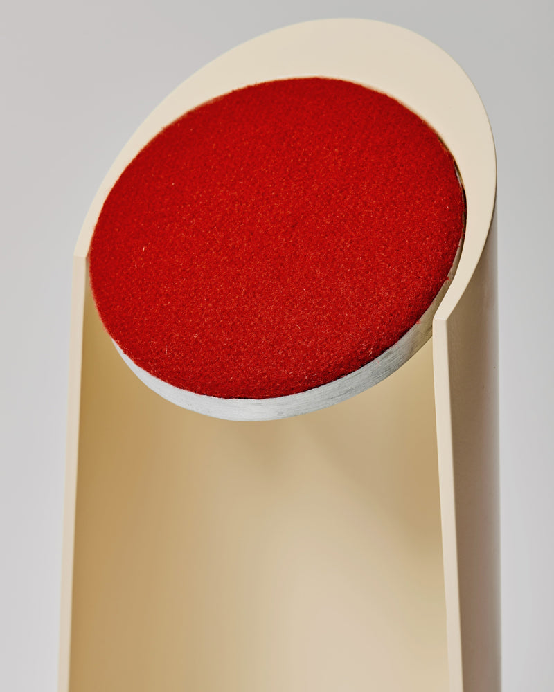 Olivia Bossy  — A Vessel, A Mirror, 2025