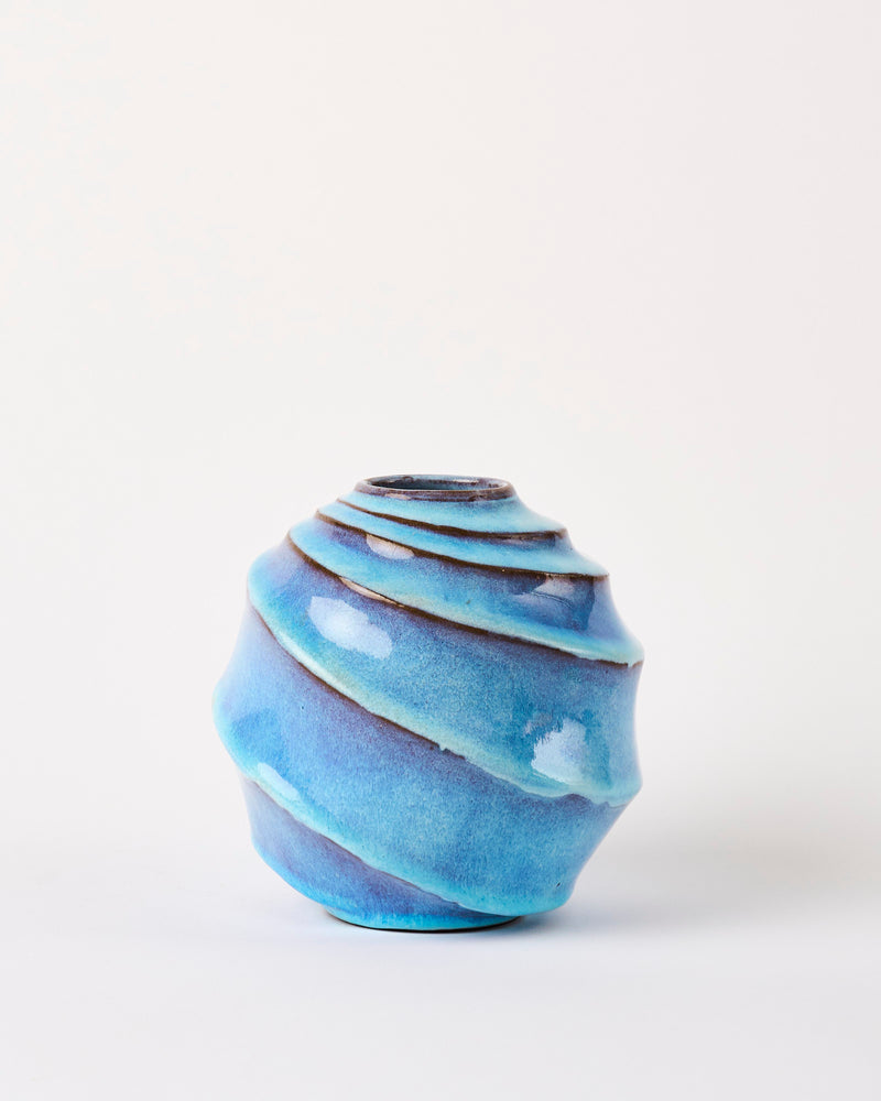 Terunobu Hirata —  Wave Pale Moon Vase