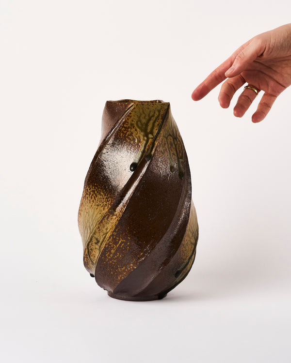 Terunobu Hirata — Faceted Twist Ash Vase