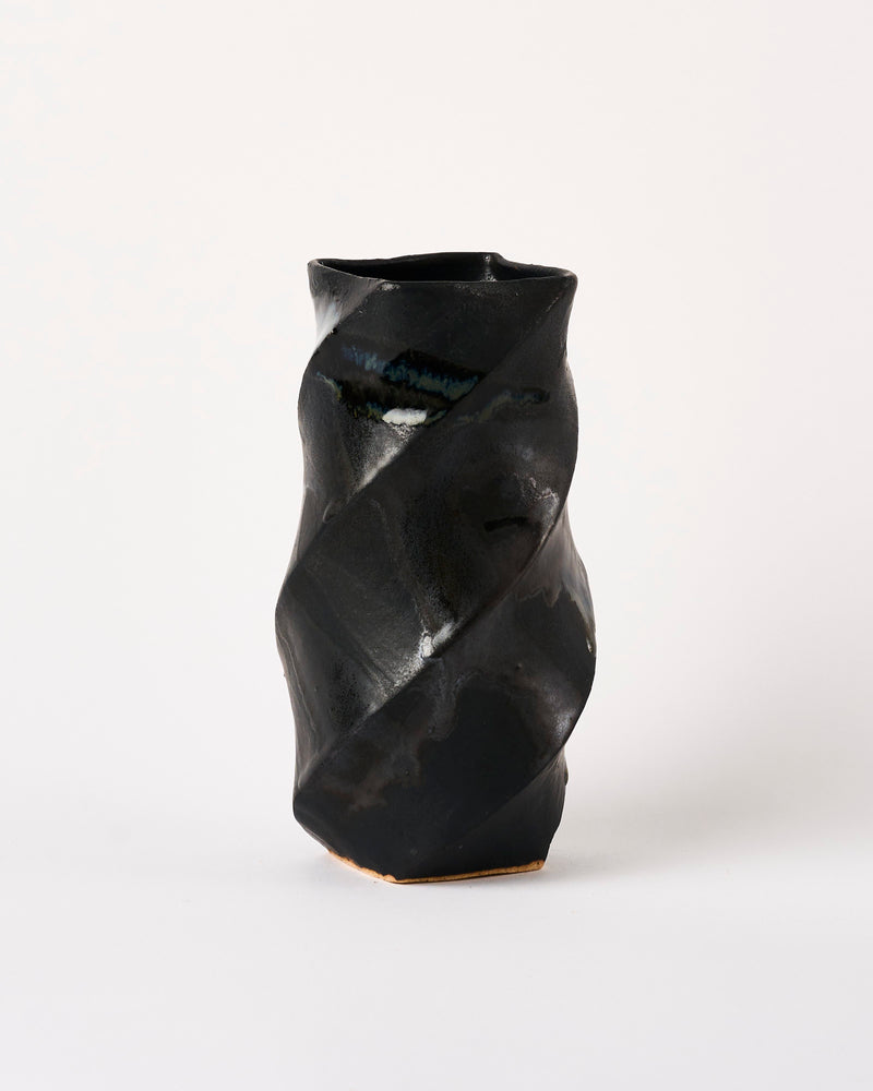 Terunobu Hirata —  Faceted Twist Vase in Black