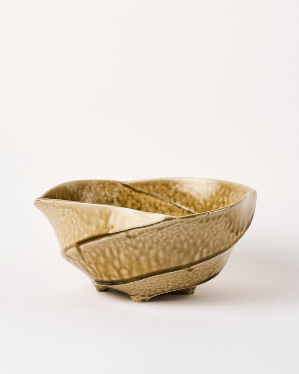 Terunobu Hirata —  Large Faceted Ash Glaze Bowl