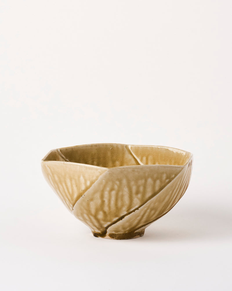 Terunobu Hirata —  Medium Faceted Ash Glaze Bowl