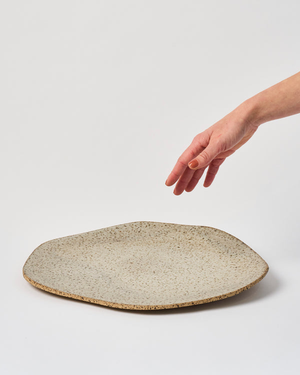 Tracy Muirhead —  Extra Large 'Flat Platter' in Oatmeal Speckle