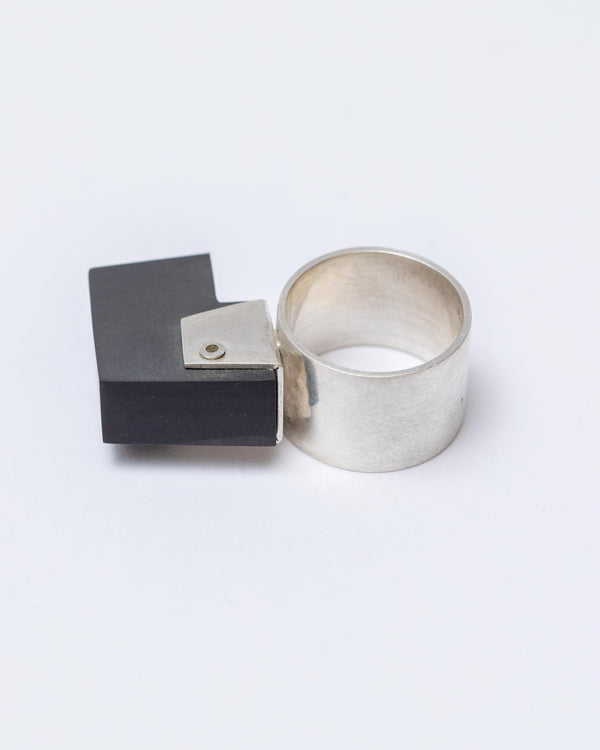 Anke Kindle – 'MacDonald Johnson' Ring, 2023