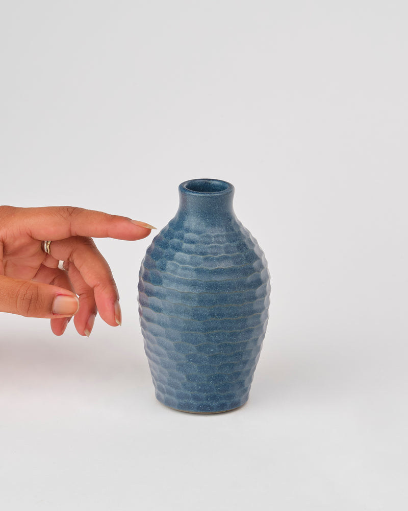 Asahi So —  Medium Carved Pod Vase in Cobalt Blue