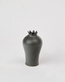 Asahi So —   Medium Pod Vase in Inky Black