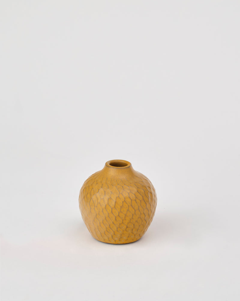 Asahi So —  Small Carved Budvase in Pumpkin