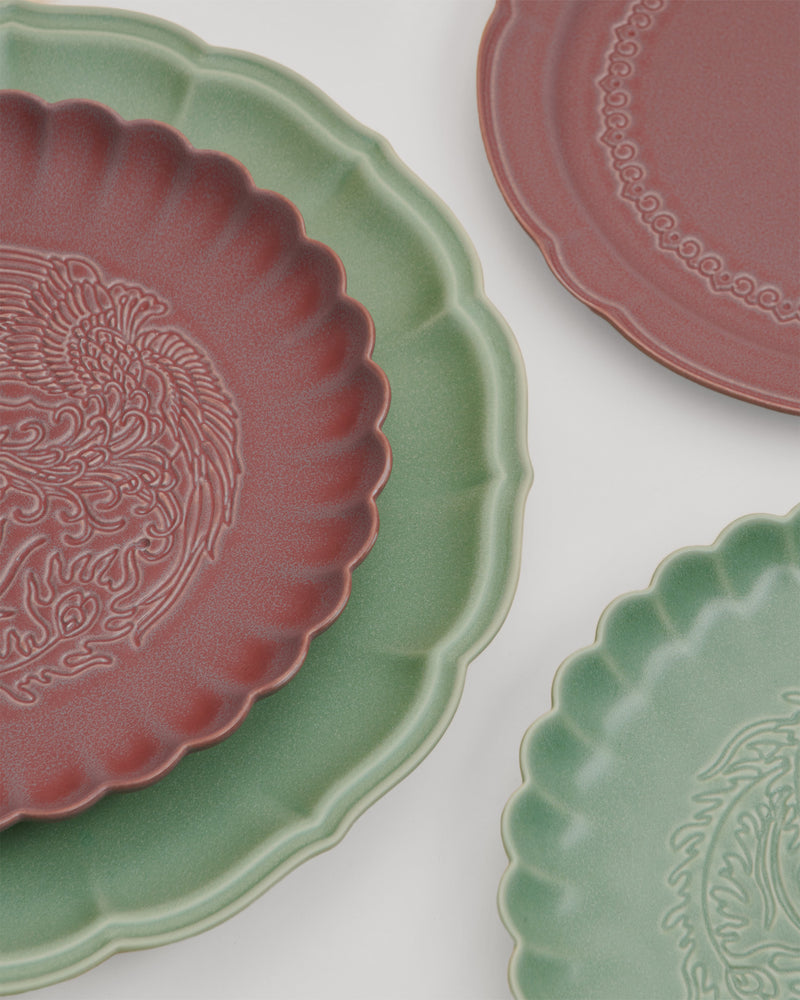 Yen Qin —  'Lotus Plate' in Pandan Green