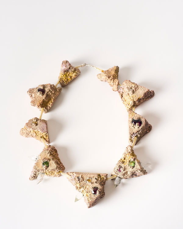 Polly Dymond – 'Fools Pearls', Neckpiece (Akoya), 2023