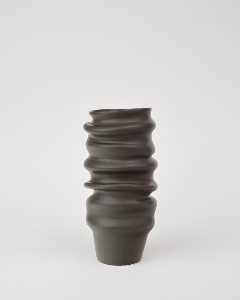 Vanessa Lucas — 'Undulata' Vase, 2024