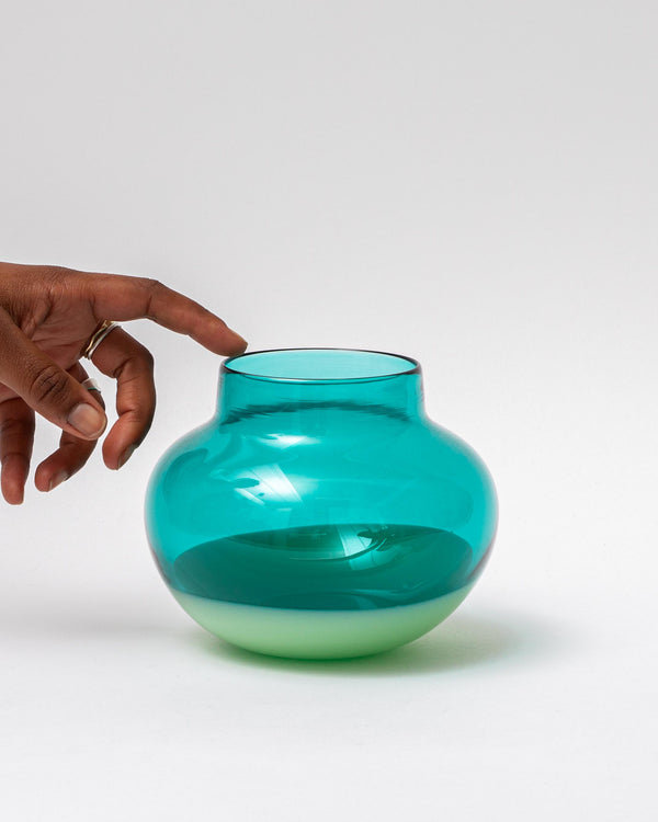 Amanda Dziedzic — 'Moonage Vase' in Jade