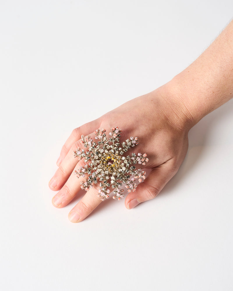 Laura Deakin – 'Foundina #1', Ring, 2025