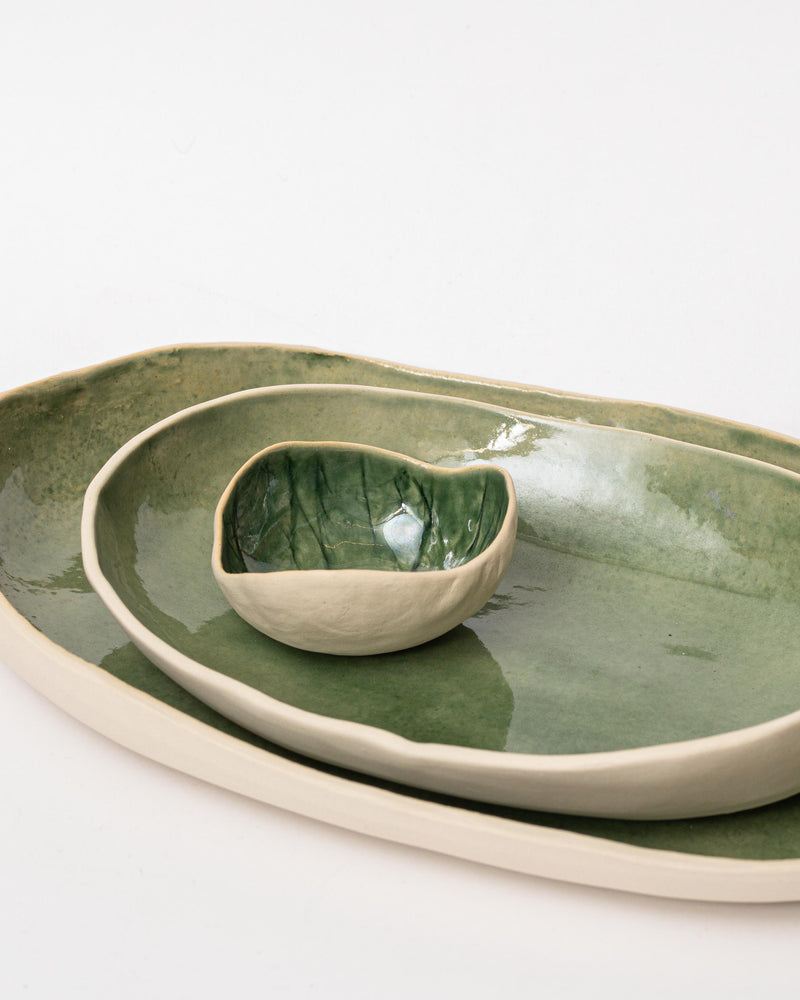 Tracy Muirhead — 'Medium Oval Serving Dish' in Green
