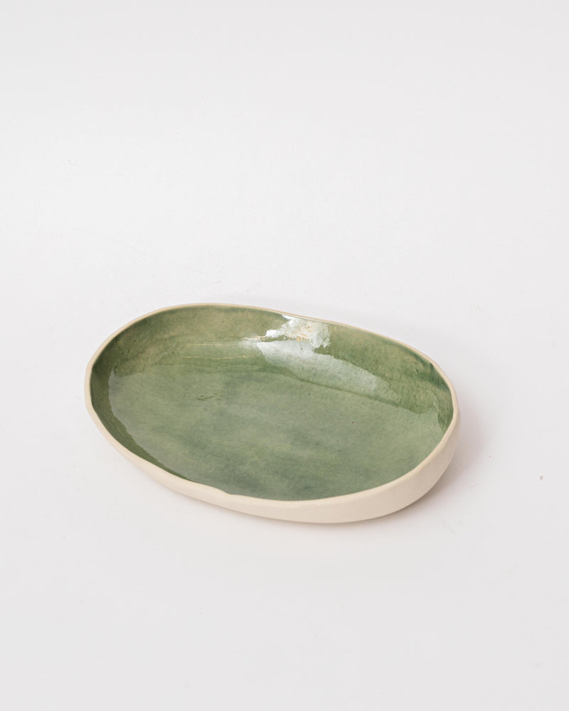 Tracy Muirhead — 'Medium Oval Serving Dish' in Green