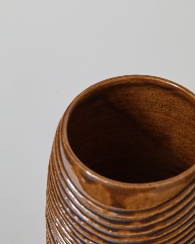 Terunobu Hirata — Bekko Fluted Vase