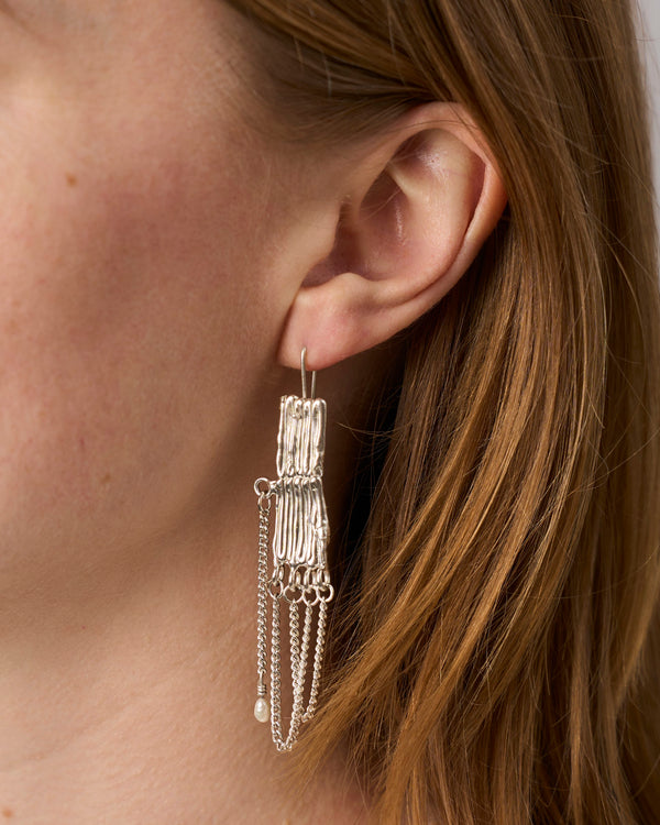 Sophie Quinn  — 'Two Pearl' Earrings in Sterling Silver with Freshwater Pearls