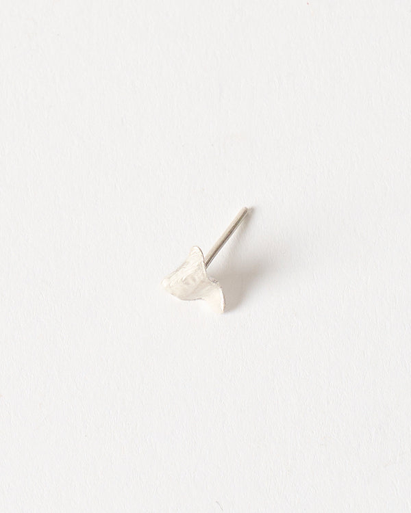 Emily O'Brien – 'Cheap as Chips' Earring in Silver
