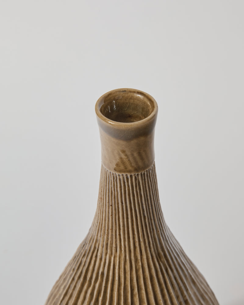 Terunobu Hirata — Crane Neck Vase in Ash Glaze