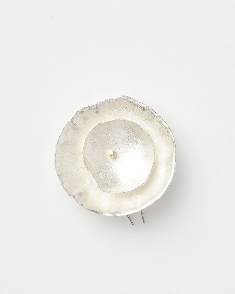 Shimara Carlow — Medium 'Double Daisy' Brooch