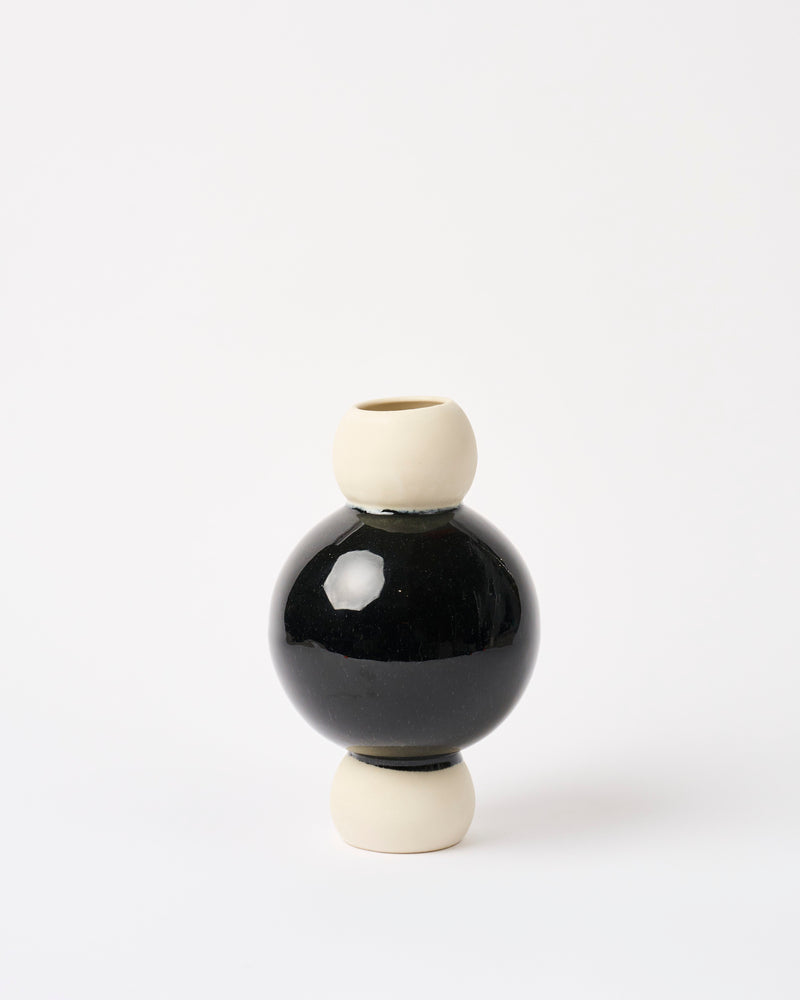 Christopher Plumridge  —  'Sphere' Vase in Black and White