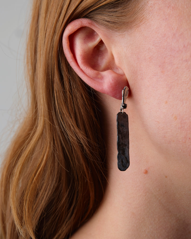 Aurelia Yeomans  — 'Long Stone Drops' Earrings