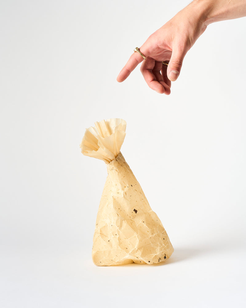 DNJ Paper – 'Medium Gathering' Vase with Bark Inclusion
