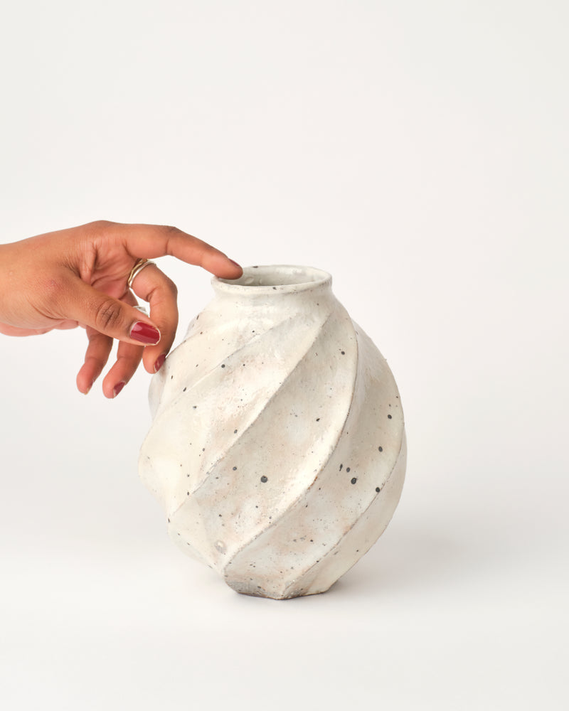 Terunobu Hirata — Twist Faceted Vase in Kohiki