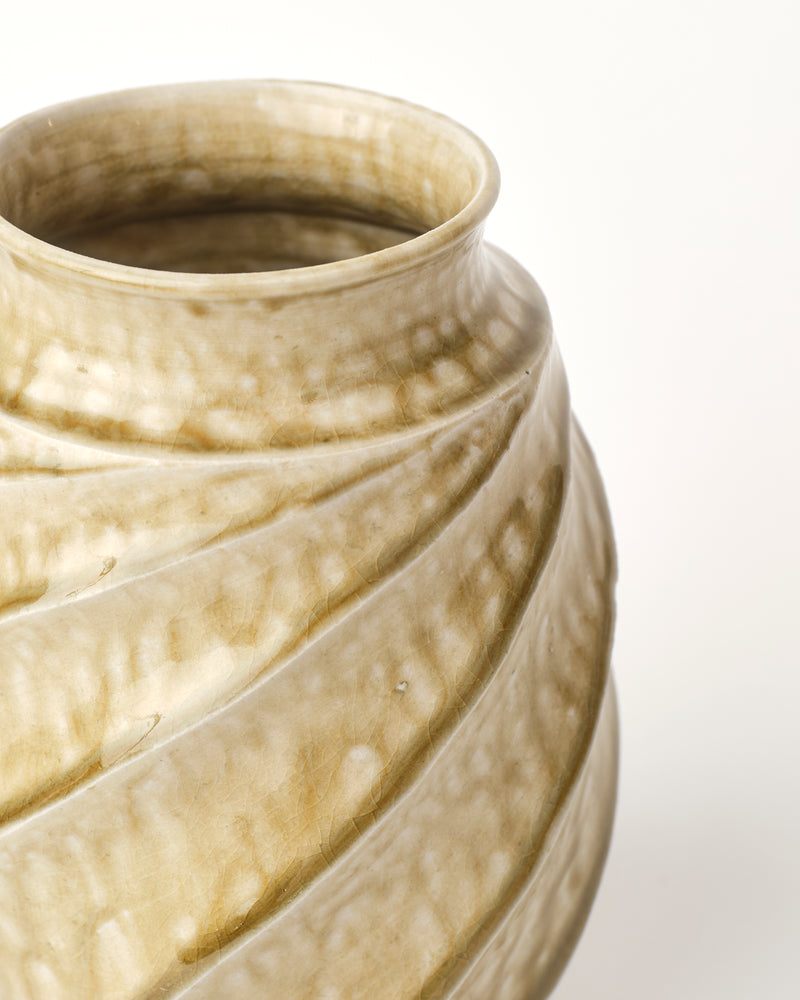 Terunobu Hirata — Twist Faceted Vase in Koshigaraki