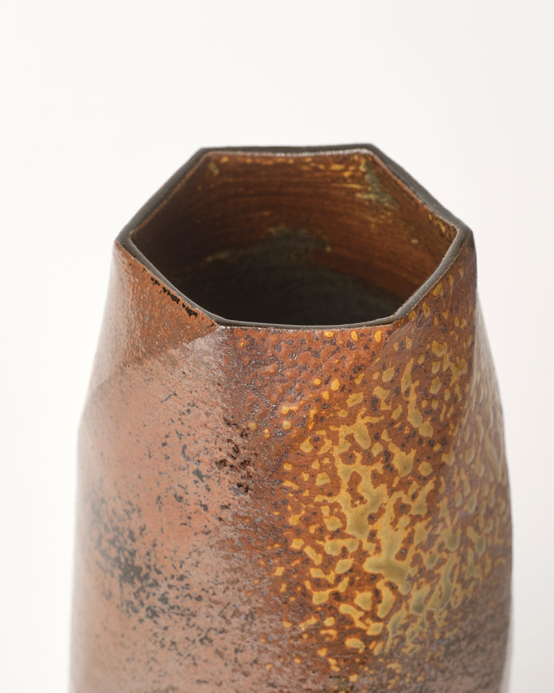 Terunobu Hirata — Cylindrical Faceted Vase in Ash Glaze