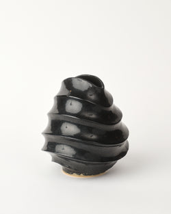 Terunobu Hirata — Wave Vase in Oil Spot Black