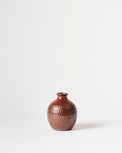 Asahi So —  Small Carved Budvase in Burgundy