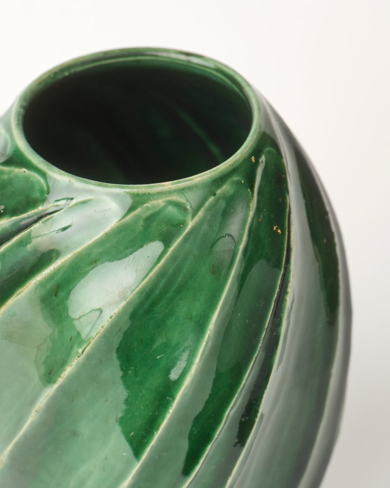 Terunobu Hirata — Twist Faceted Vase in Oribe Green