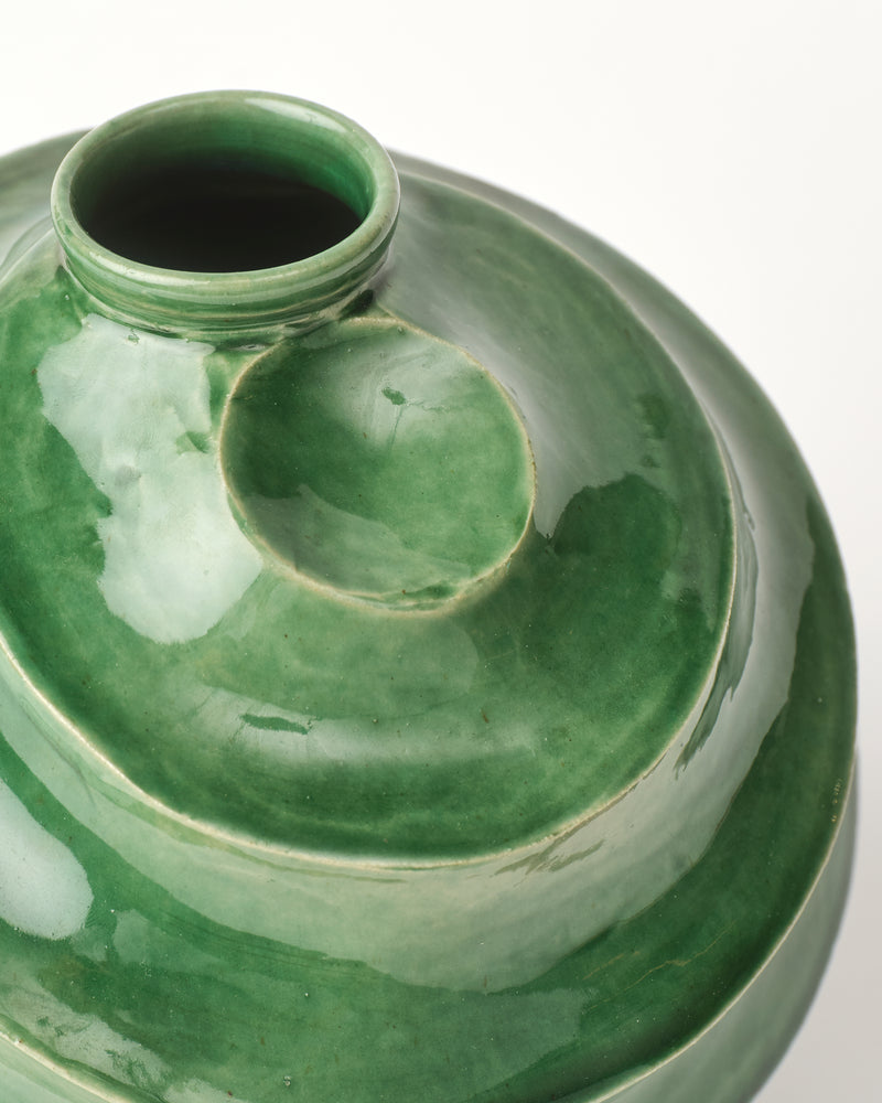 Terunobu Hirata — Faceted Wave Vase in Oribe