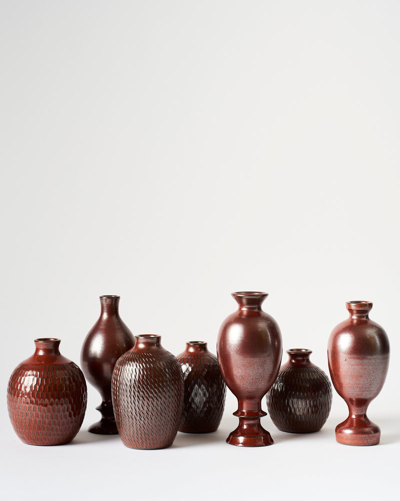 Asahi So —  Small Carved Budvase in Burgundy