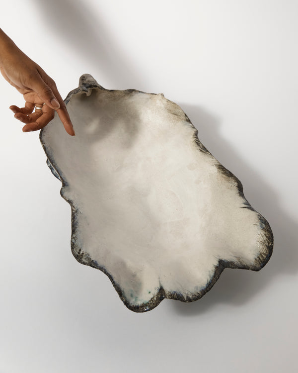 Claybia – 'Mothershucker I', Sculptural Ceramic Dish 2023