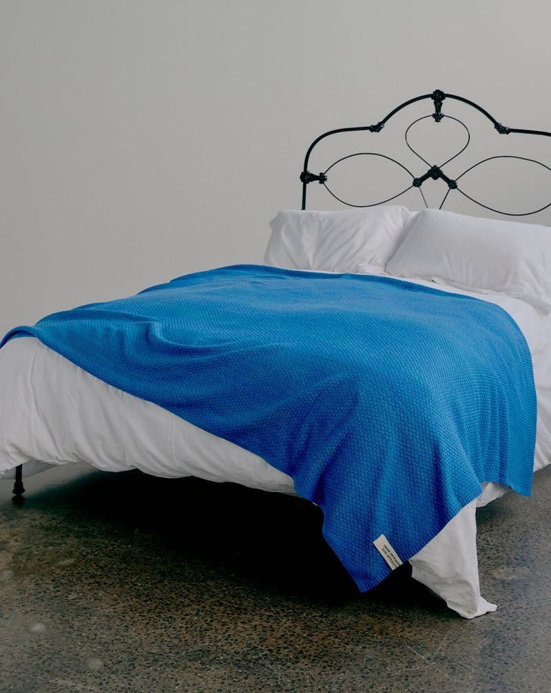 Curio Practice – Blue Jam Textured Queen Blanket