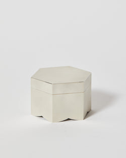 Kenny Yong-soo Son – Hexagonal silver box, 2023