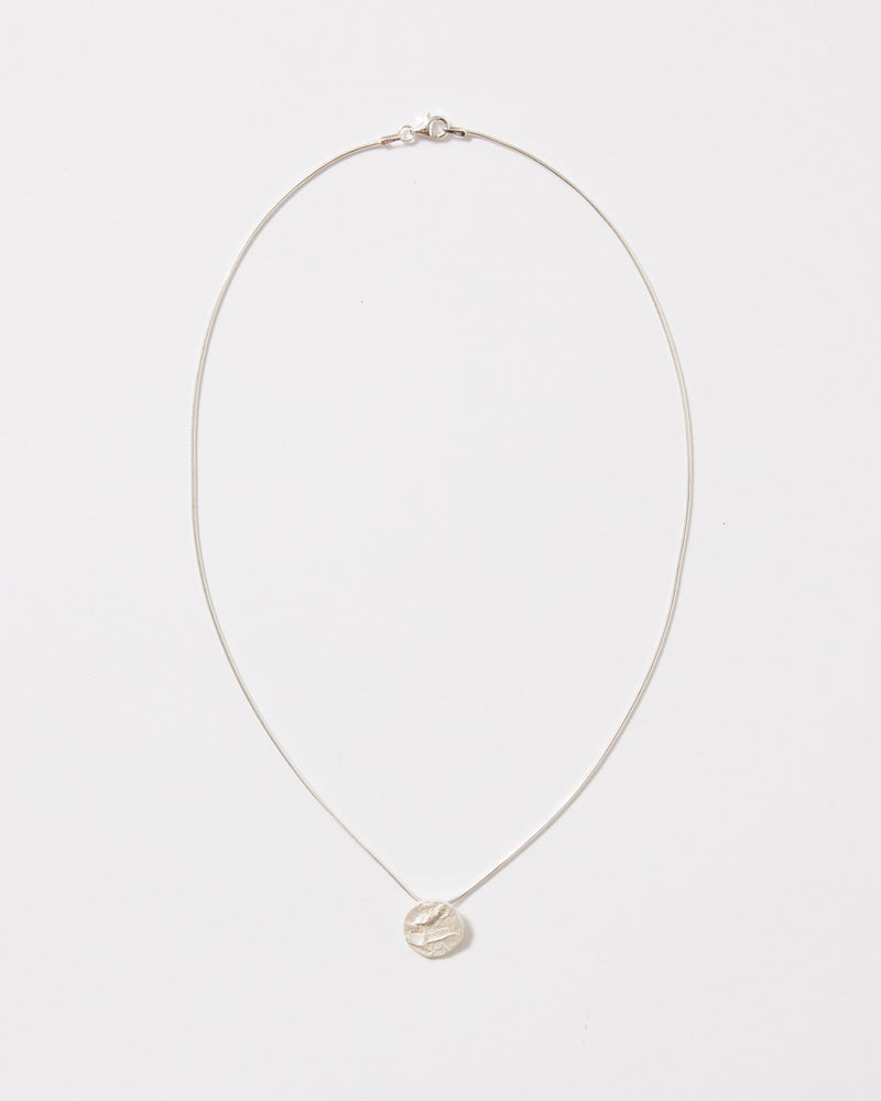 ZIPEI — 'Written in Circle' Necklace in Sterling Silver