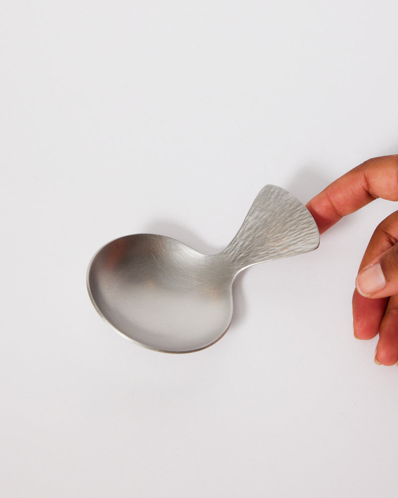 Ferro Forma — Large 'Wagtail' Scoop in Stainless Steel