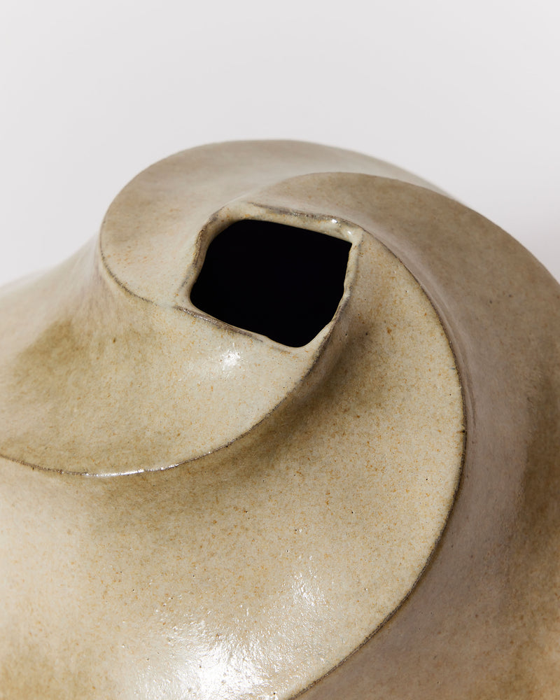 Terunobu Hirata — Shirahagi Faceted Vase in Olive Green