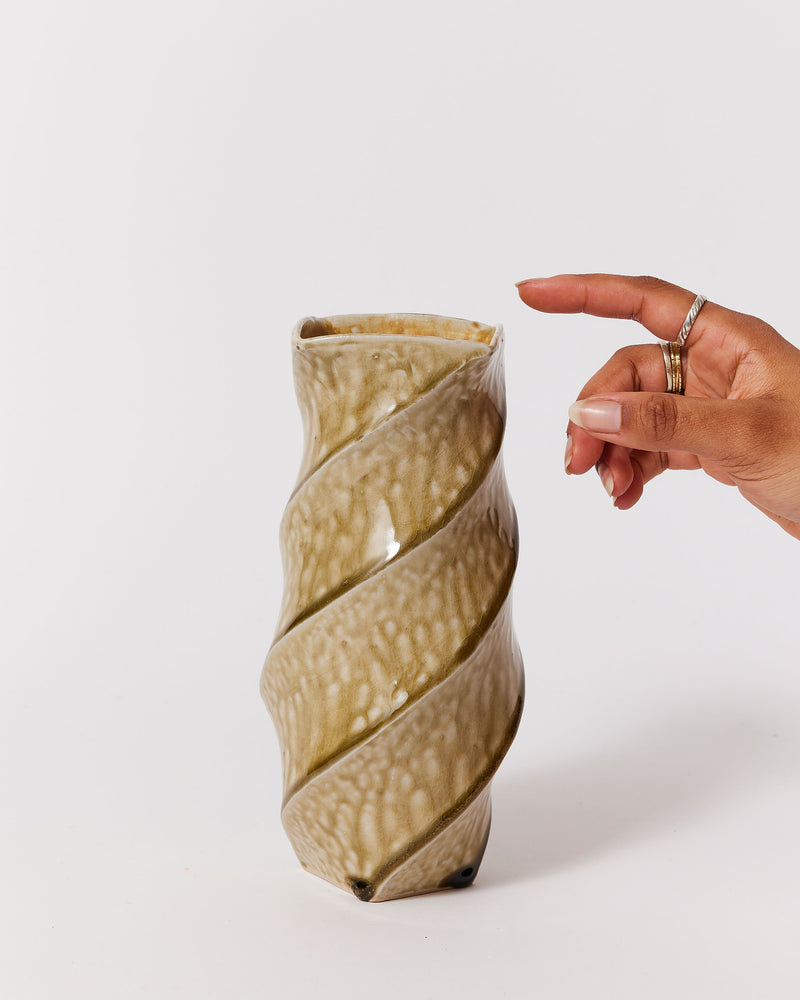 Terunobu Hirata — Twisted Moon Faceted Vase in Ash Glaze