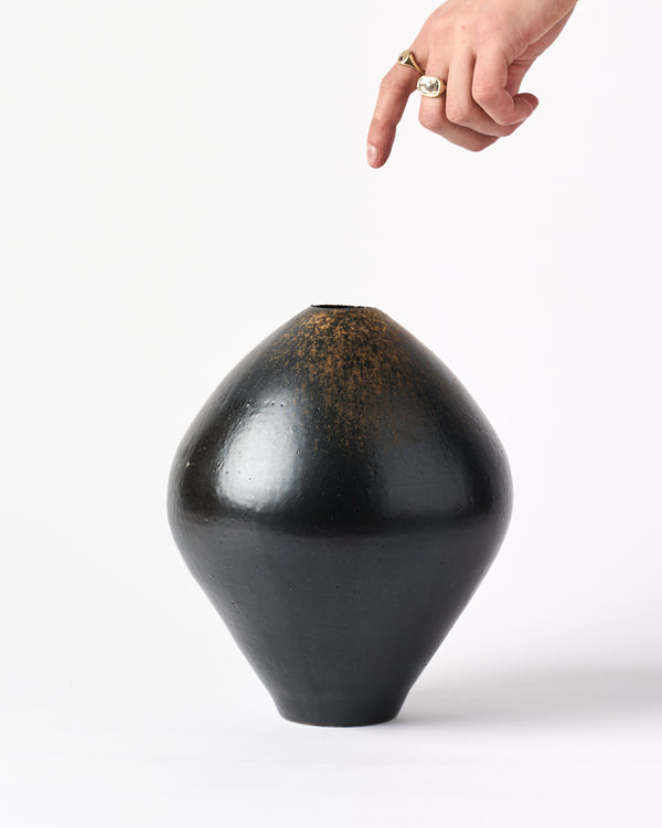 Steve Lees —  Bleach Round Vase II, 2025