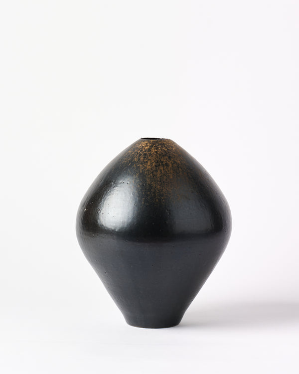 Steve Lees —  Bleach Round Vase II, 2025