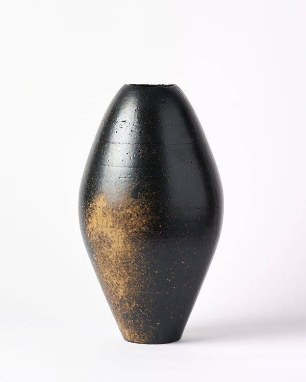 Steve Lees —  Bleach Round Vase III, 2025