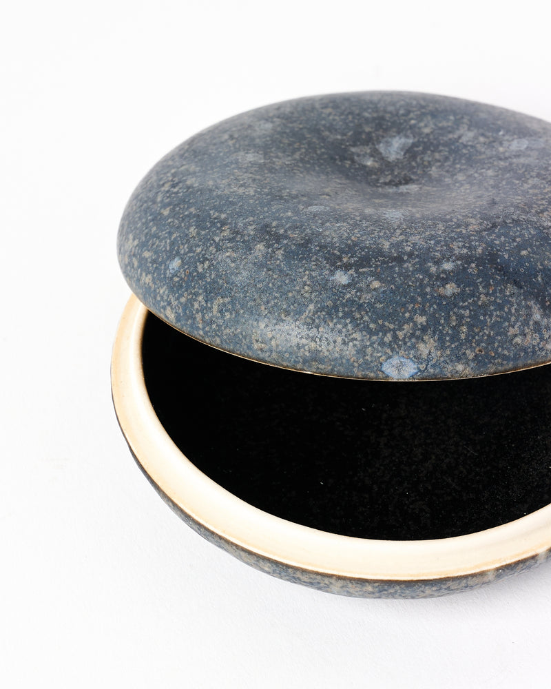 Christopher Plumridge  — Lidded Vessel in Black Crystal Matte