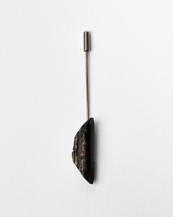 Teegan Horat – 'Broken Frame Stick Pin I'